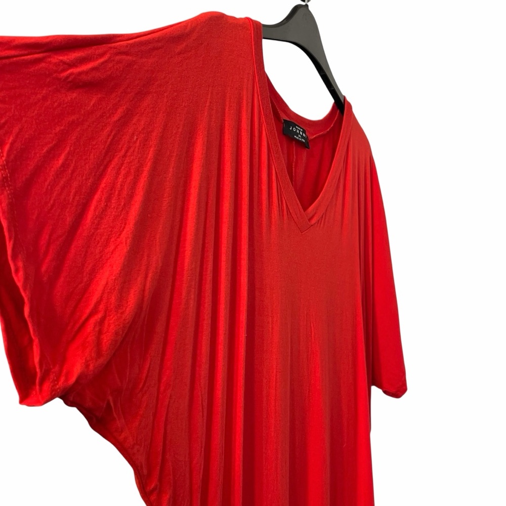 Made By Johnny Bold Red V-Neck Ruched Top - Picture 2 of 7